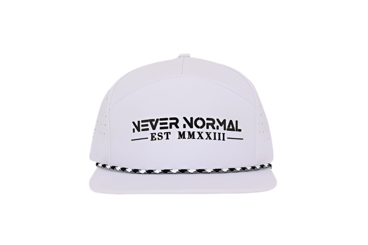 White 7 panel hat with snapback and rope detail