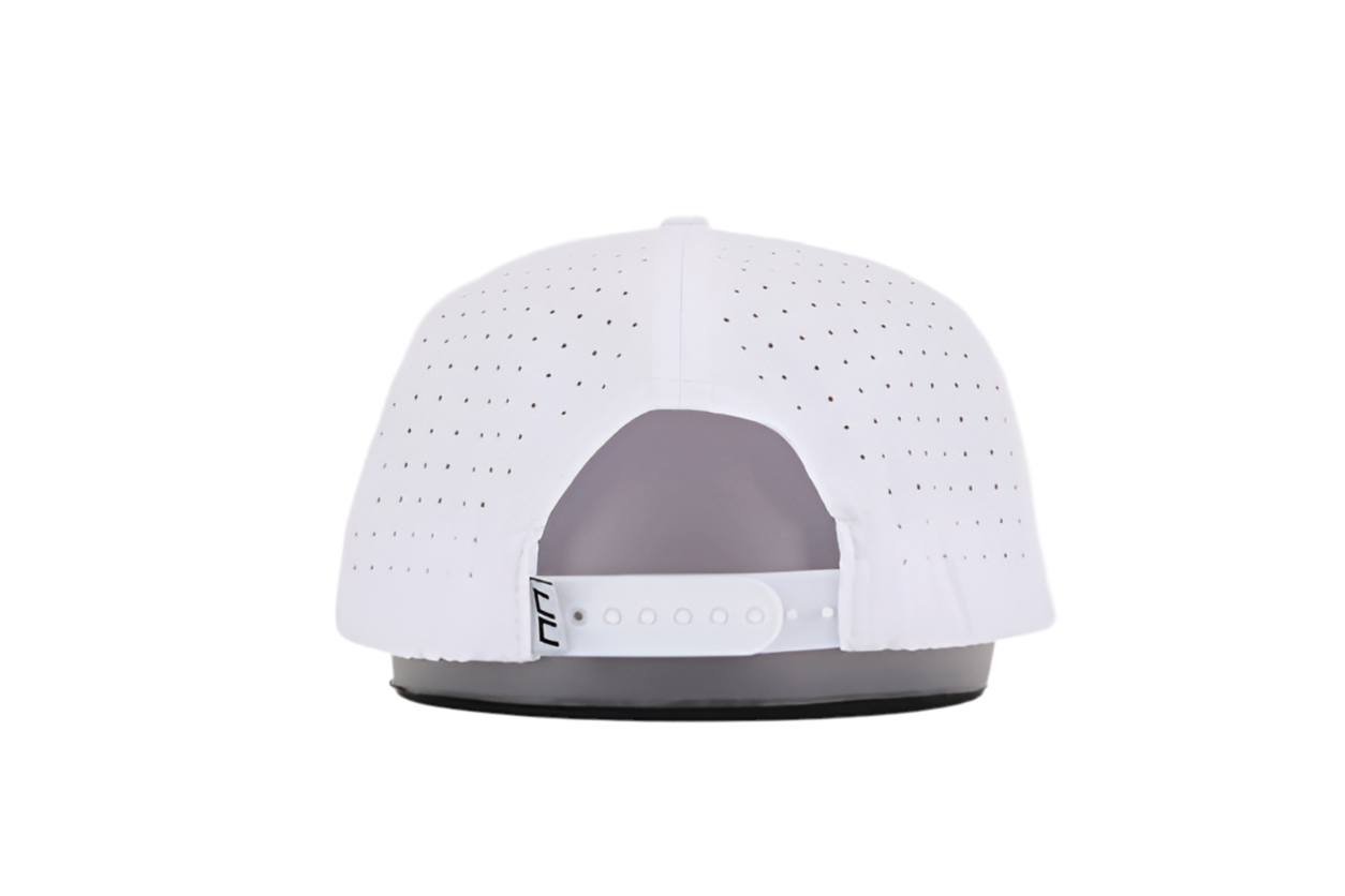 White 7 panel hat with snapback and rope detail